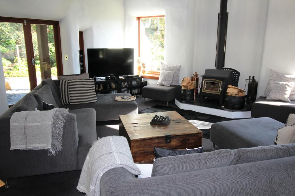 The Paddock Straw Bale Luxury Holiday House Arthurs Point Exteriör bild