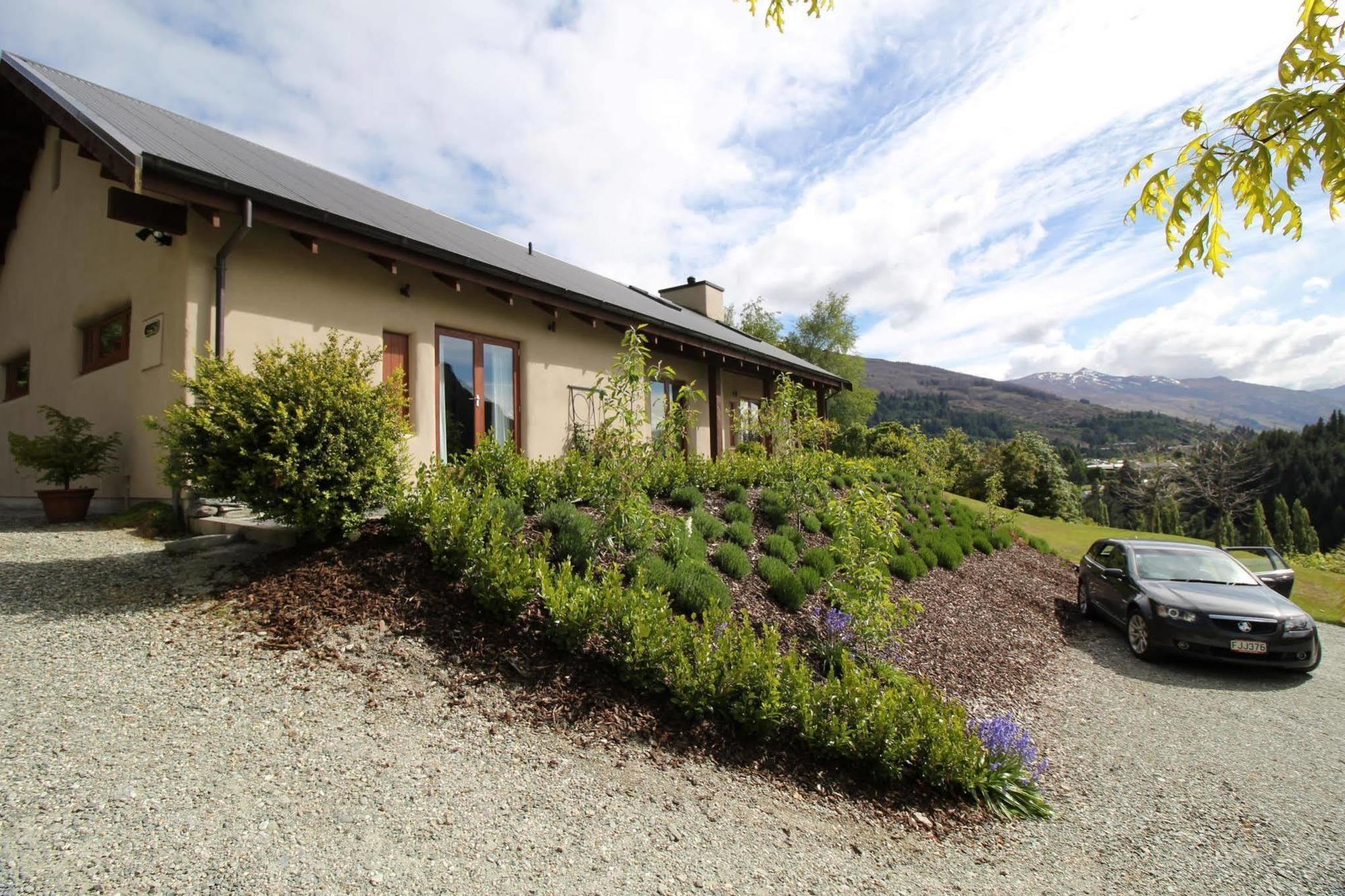 The Paddock Straw Bale Luxury Holiday House Arthurs Point Exteriör bild